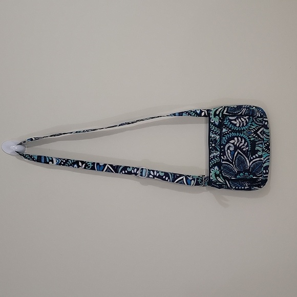 Vera Bradley Small Crossbody Quilted Bag - Picture 9 of 10